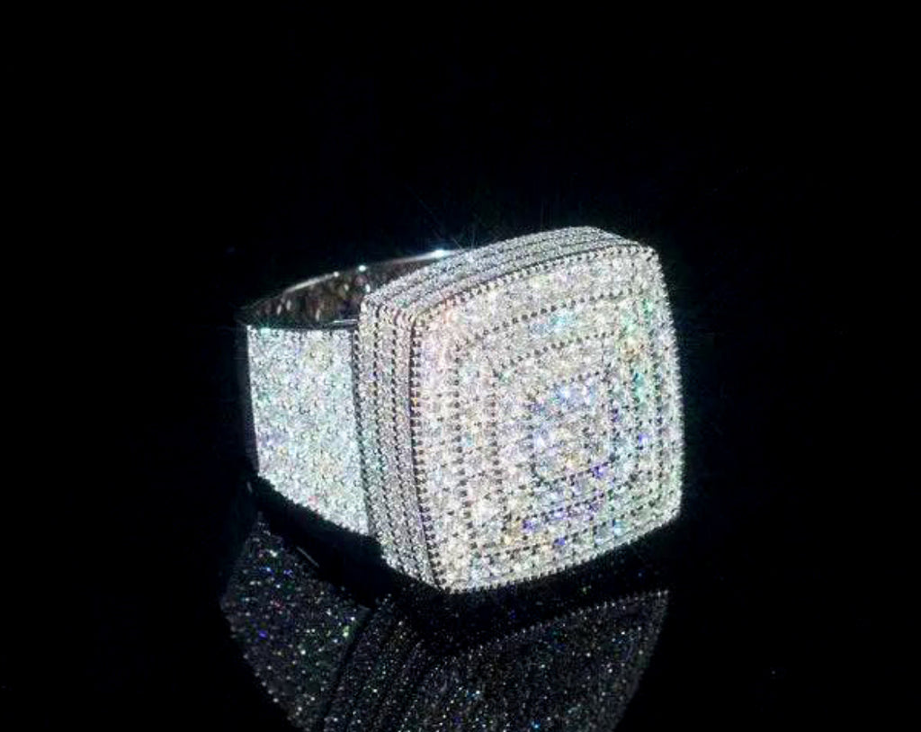 925S & VVS Moissanite Square Diamond Ring
