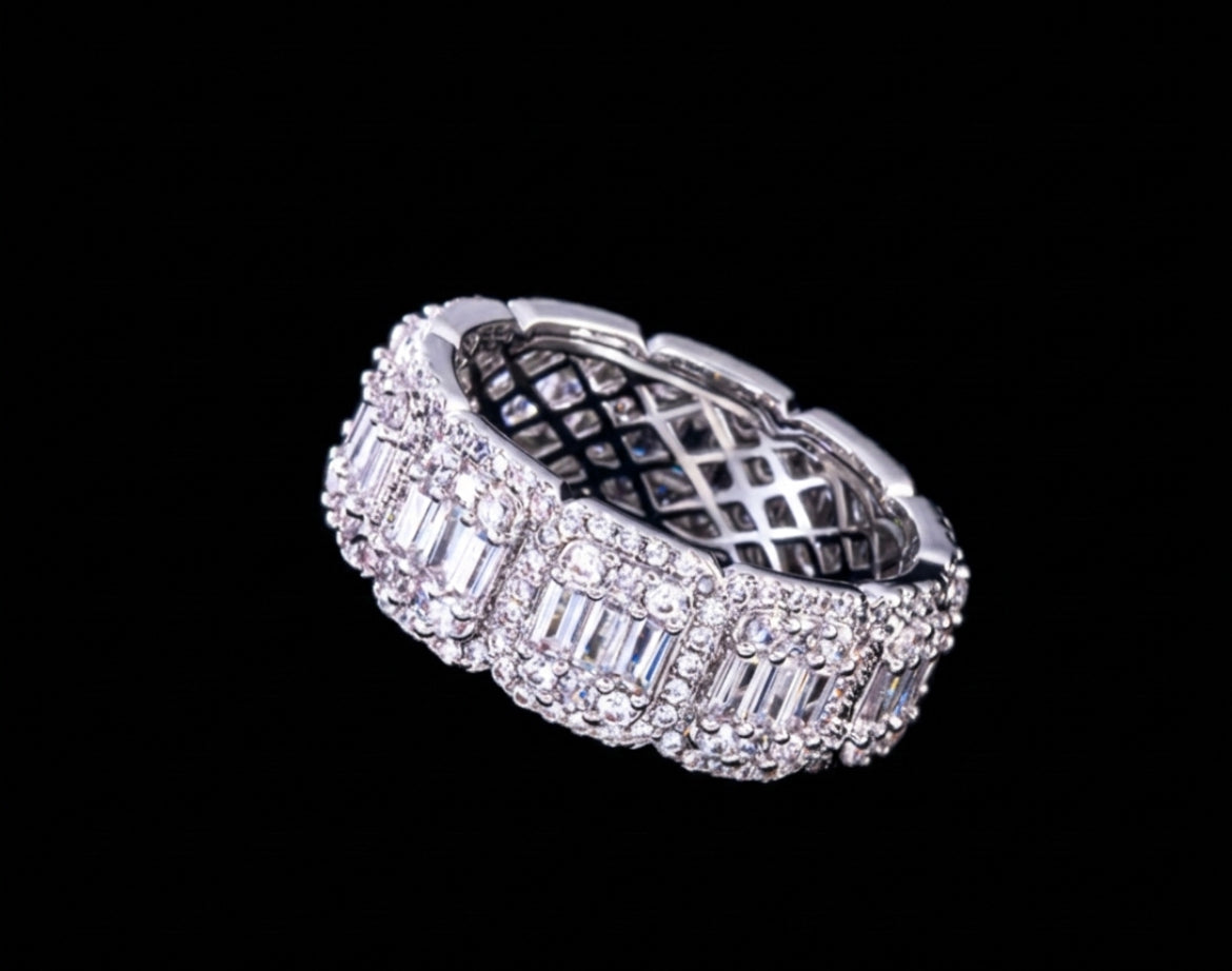 8mm Baguette-Cut Halo Band in White Gold