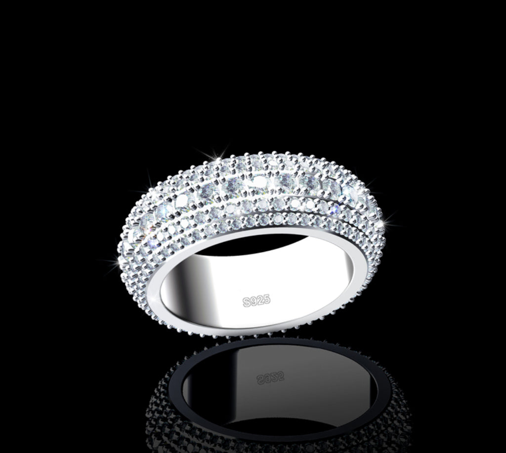VVS Moissanite Middle Row Rotatable Ring