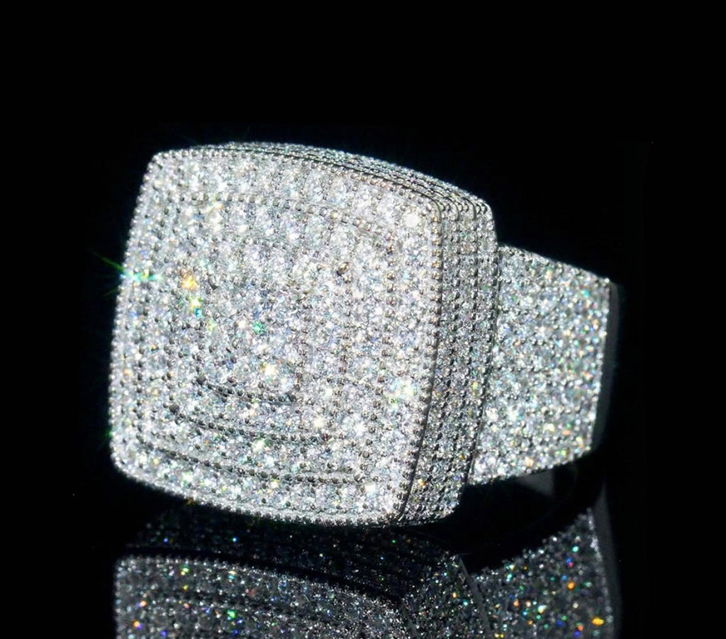 925S & VVS Moissanite Square Diamond Ring
