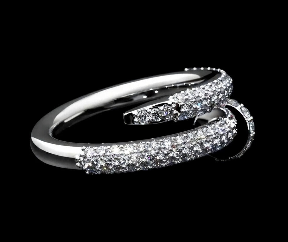 0.79ct TCW 925S & VVS Moissanite Nail Ring